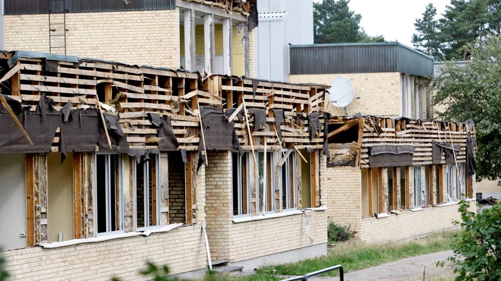 Berga skola revs 2008, men bostäderna har dröjt.