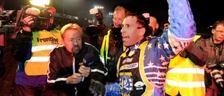 Kapten Hancock laddad för final