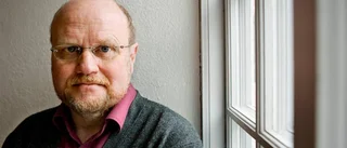 Ola Larsmo: Förrädare