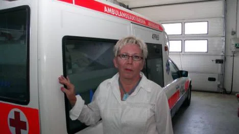HT Bandys styrelse med ordföranden Eliasbeth Merefält, och Miguel Huhta i spetsen har börjat undersöka möjligheterna om att köpa skalet till en fabriksbyggnad från Finland.