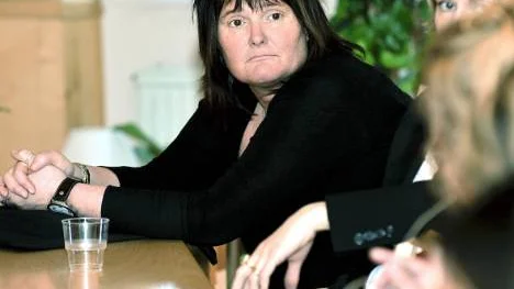 Ann-Charlotte Wallström arbetar inom socialtjänsten i Luleå, som oftast är den myndighet som först får signaler om att ett barn far illa. FOTO: Bengt-Åke Persson