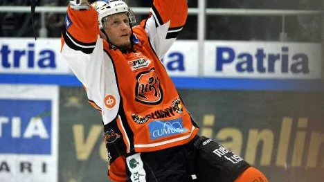 Under torsdagen blev det klart att den finske poängkungen Joonas Vihko spelar med klubben de kommande två säsongerna.