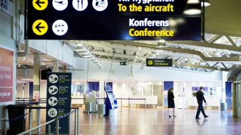 Det var tomt i terminalbyggnaden på  Luleå flygplats i går förmiddag. Under eftermiddagen landade och lyfte ett plan från Umeå. FOTO: Pär Bäckström