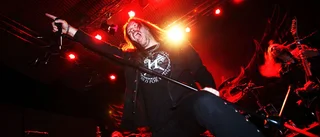 Hammerfall ångade på