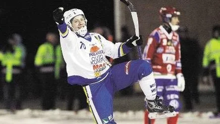 Måltjuven Mikko Rytkönen har äntligen fått målskyttet att lossna. Fyra nya mål kom från hans klubba när Falun besegrades för andra gången.