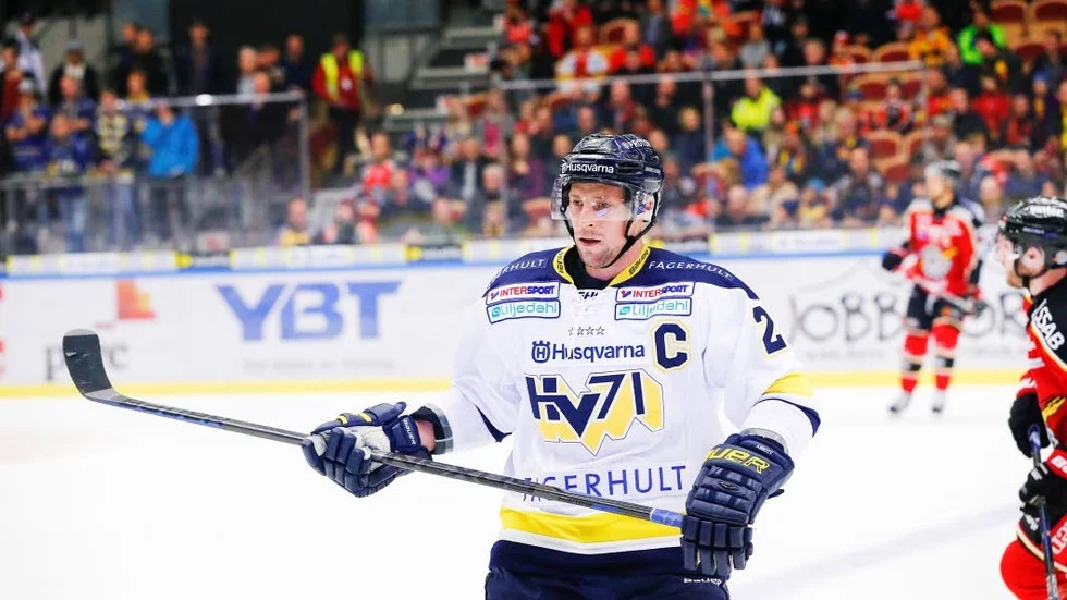 Nytt kapitel. De två säsongerna i HV71 blev Chris Abbotts sista som hockeyspelare.