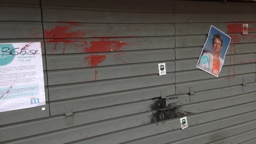 Moderaternas valstuga har vandaliserats av den nystartade 365-rörelsen