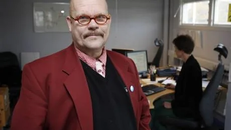 Bloggare. Lagman Mikael Mellqvist hoppas kunna använda bloggen till att förklara domslut. Foto: ROLF JÖNSSON