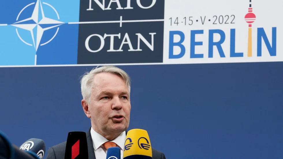 Finlands utrikesminister Pekka Haavisto på Natomötet i Berlin förra helgen. Arkivbild.