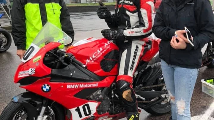 Lördagens race bjöd på regn.
