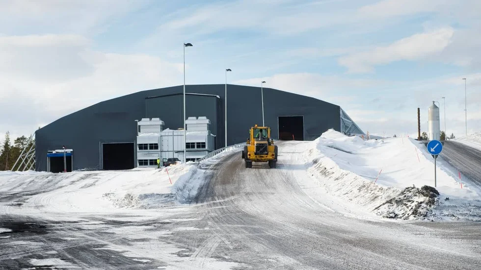 Nytt kontrakt. Från omlastningstationen i Pitkäjärvi utanför Svappavaara kommer Railcare att sköta malmtransporterna för Kaunis Iron de kommande fem åren. På måndagen skrevs kontraktet mellan parterna.