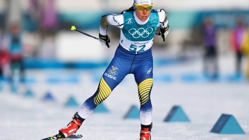 SILVER. På sin favoritdistans tog Charlotte Kalla OS-silver över 10 kilometer fristil. Guld tog norskan Ragnhild Haga.