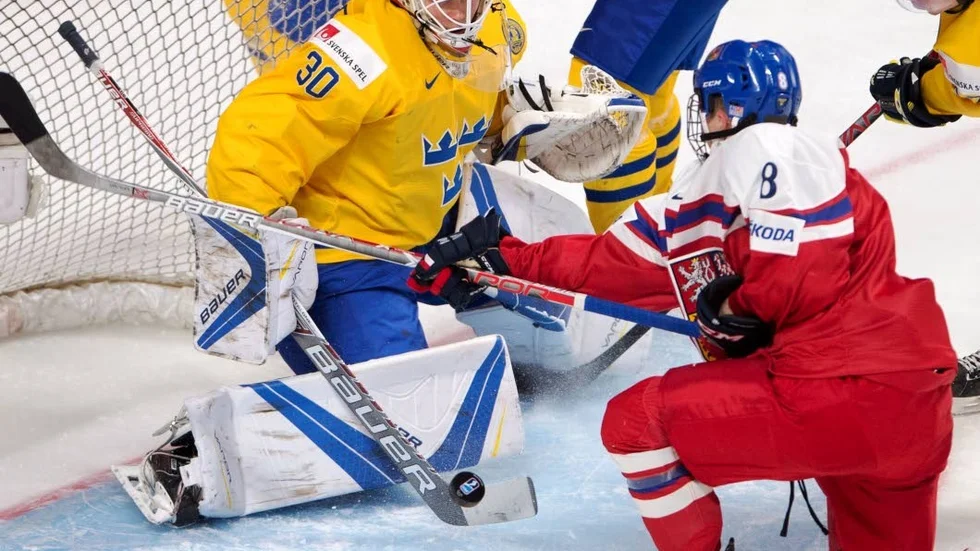 Filip Gustavsson i matchen mot Tjeckien under JVM förra säsongen.