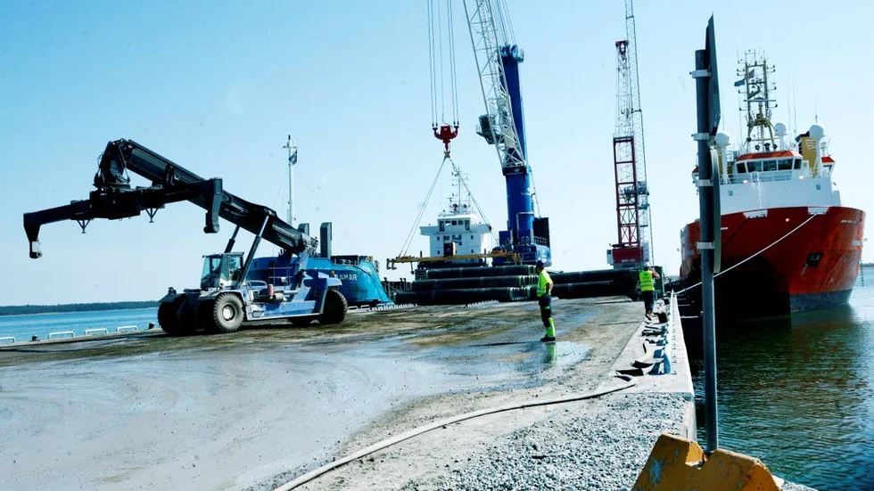 Gasledning. Nord Stream 1 verkar bli den enda delen av byggandet av gasledningar till Tyskland som får hyra in sig i Slite hamn.