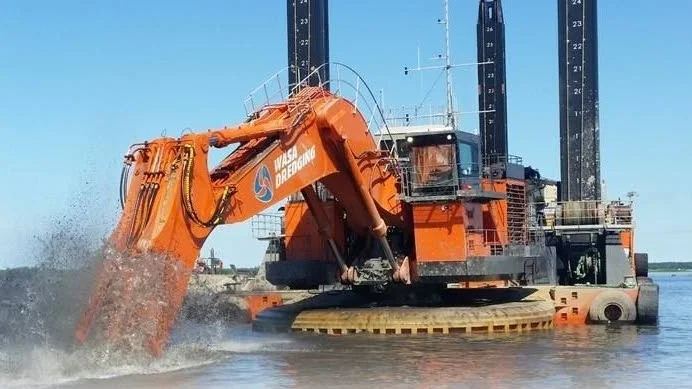 Optimus ska muddra hamnen i Klintehamn.
