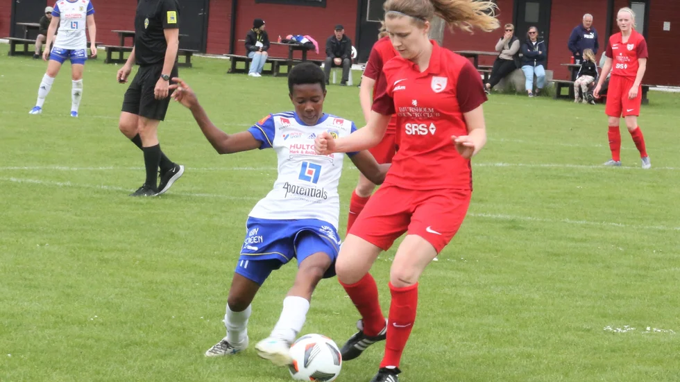 Mary Kinuthia gjorde Dalhems två första mål.
