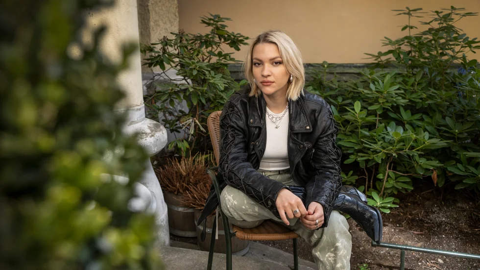 Tove Styrke släpper nya albumet "Hard" i början av juni.