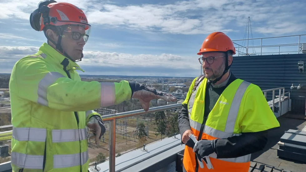 Jonas Lind och Muharrem Demirok på E.ON: s tak