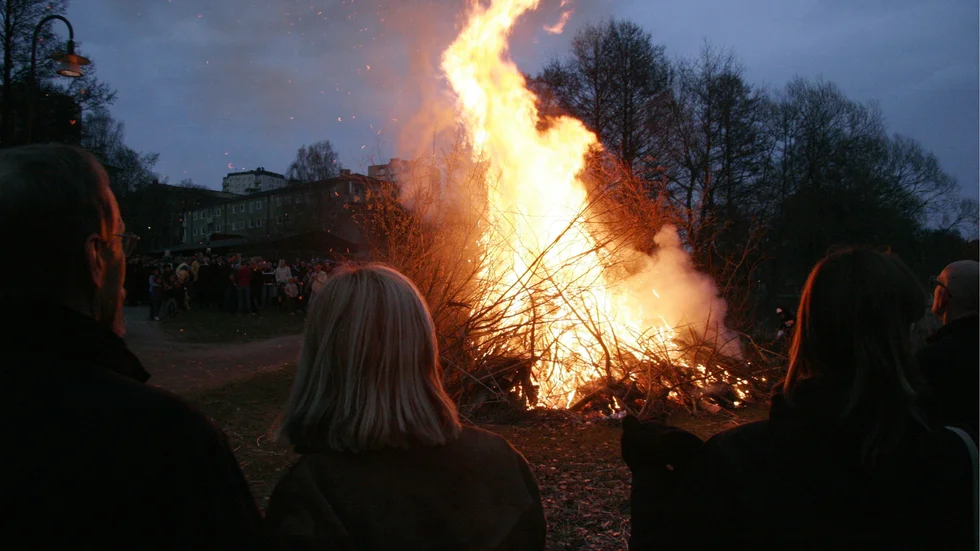 Det finns många valborgsfiranden att välja mellan i Motala och Vadstena kommuner. Genrebild.