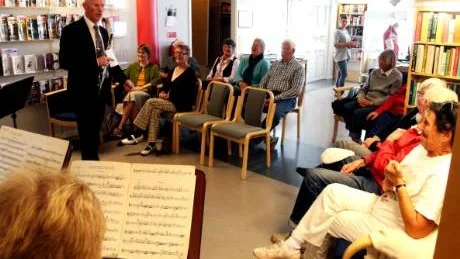 Musikrum. Slite bibliotek används också, som öns andra bibliotek, för andra typer av kulturevenemang. I fjol höst gjorde Gotlandsmusikens blåsarkvintett en biblioteksturné. arkivfoto: Henrik Radhe