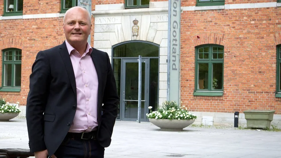 Regiondirektören. Ber gotlänningarna att vara mer varsamma i omdömena om Regionens verksamhet och personal.