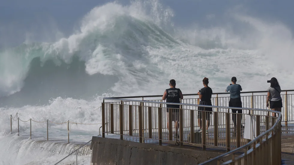 Havet är vilt runt Sydney när södra halvklotet nu går mot vinter. Bild från Bronte Beach tidigare i april.