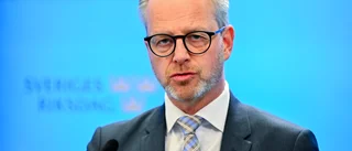 S: Bankskatt ska finansiera satsning på familjer