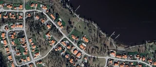 1 500 000 kronor betalade nya ägarna för tomt i Stallarholmen
