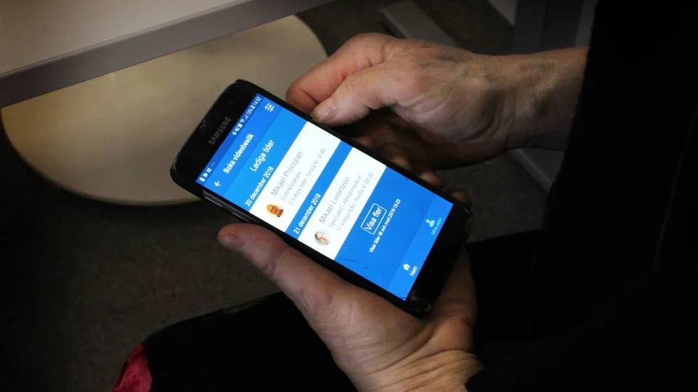 Östgötarna kommer även fortsättningsvis kunna boka videobesök med läkare via mobilen.