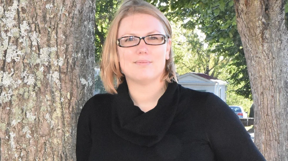 Marie Nicholson (M) fick en hat-lapp i brevlådan. Men hon vill inte att avsändaren förtjänar något fokus utan väljer att inte lägga ner någon större uppmärksamhet på händelsen.