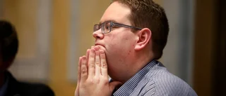 Nu väljer hon att lämna partiet