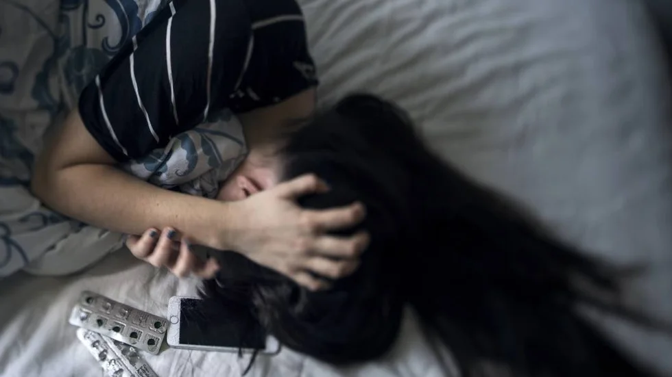 Mobbing på arbetsplatsen kan leda till depression och långa sjukskrivningsperioder. Forskare vid Linköpings universitet ska studera hur mobbing i arbetslivet påverkar människan.
