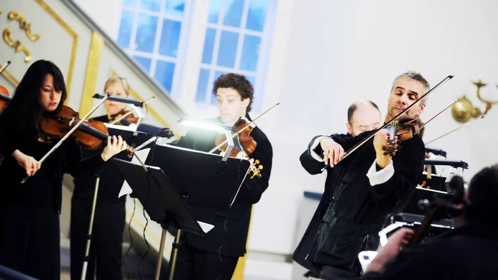 Camerata Nordica. Enligt ett pressmeddelande från Länsmusiken i Kalmar län var såväl "anställda musiker som övrig personal (...) överens om att arbeta för att Camerata Nordica ska försöka återuppta konsertverksamheten igen under hösten 2017".