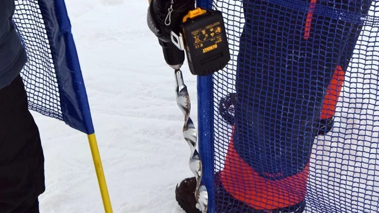 Farten och de snabba svängarna var inget hinder för ungdomarna.