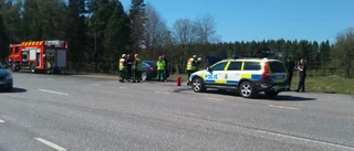 BLÅLJUS: Trafikolycka – flera fordon inblandade