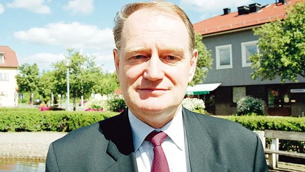 Riksdagens förste vice talman, Anders Björck, besökte Mariannelund.