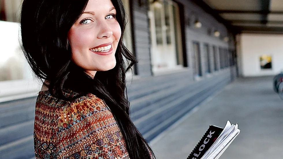 Andrea Persson kände sig inte redo för att flytta hemifrån direkt efter gymnasiet. Hon bestämde sig därför för att gå förskollärarutbildningen på Vimmerby Campus.