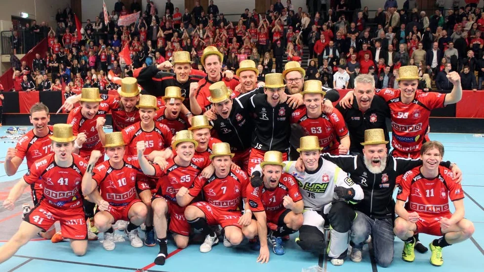 FÖRSTÄRKNING. Så här såg det ut för ett par veckor sedan när Solfjäderstaden gick upp i ettan. Nu ansluter första nyförvärvet till laget, Joakim Karlsson.