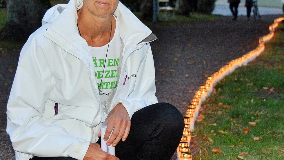 Maria Pedersen förlorade sin son för fem år sedan. Nu jobbar hon för att minska självmorden.