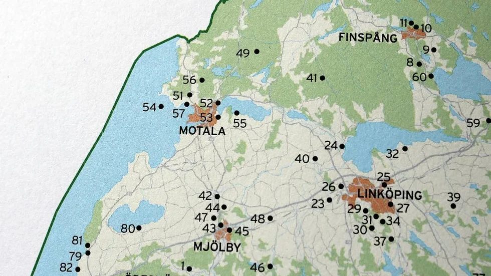 Borta. Vadstena kommun valde bort deltagande i broschyren över guidningar. Då försvann hela tätorten från kartan.