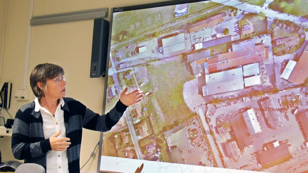Detaljplan. Samhällsbyggnadschef Annika Toll informerade om förutsättningar för en ändring av detaljplanen under mötet med föreningarna.