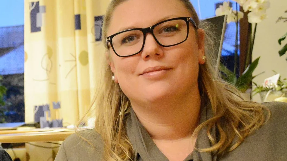 Marie Nicholson (M) är vice ordförande i kommunstyrelsen där en majoritet anser att det är onödigt att göra en konsekvensutredning för att jämföra olika alternativ för nya förskolor.