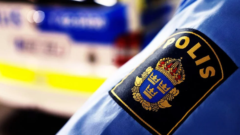 Gärningsmannen bröt upp dörren till butiken – och stal prylar till ett värde av 20 000 kronor.