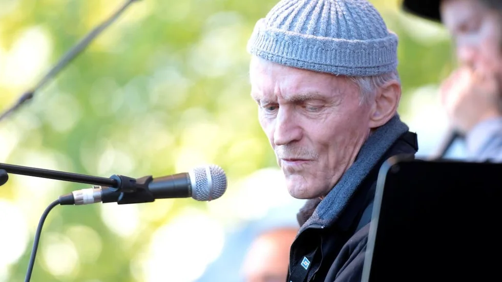 Kultfigur. "John Holm har förblivit en kultfigur", skriver VT:s recensent.