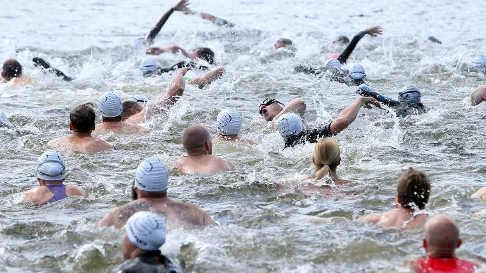 Så här såg det ut förra året under Sturefors Triathlon. Det lär bli lika blött i år igen.