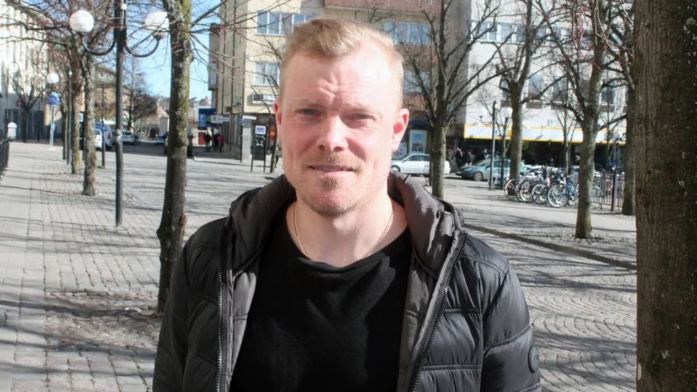 Borens tränare Martin Axén ser fram emot veckans resa till Tyskland med laget. Före det gästar han Sportsnack, ett videosnack om bland annat fotbollen lokalt och i länet, och padel.