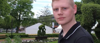 Nu laddar Oliver för "Skoj med hoj"