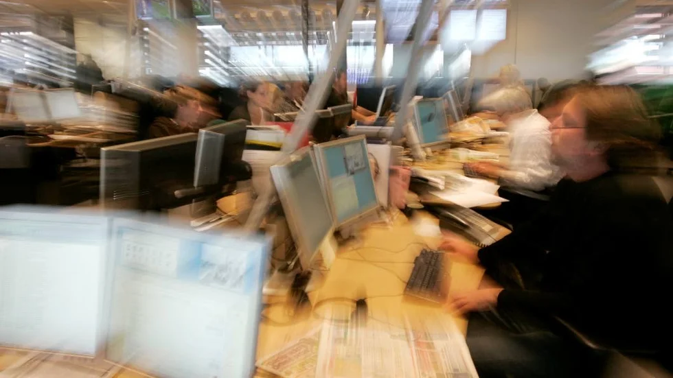 Replik. "Samma krav på intrång på arbetstagarnas berättigade rättigheter till en god arbetsmiljö och arbetstidsförläggning" skriver Taylor Skill.