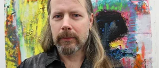 Stort, abstrakt och färgstarkt in i minsta detalj