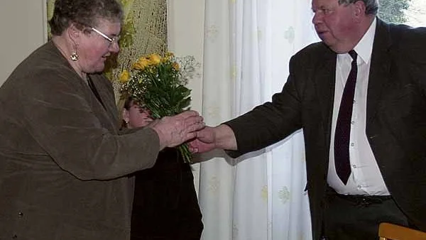 Birgit Andersson har varit nämndeman sedan 1986. Igår avtackades hon av lagman Nils-Erik Andersson i samband med tingspredikani Västervik